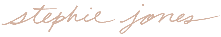 Stephie Jones Art logo